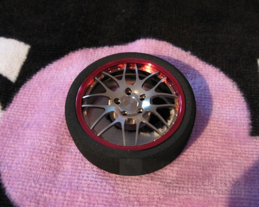 Square Alumnium Radio Wheel BBS-Styling Silver/Red (Inch Up)